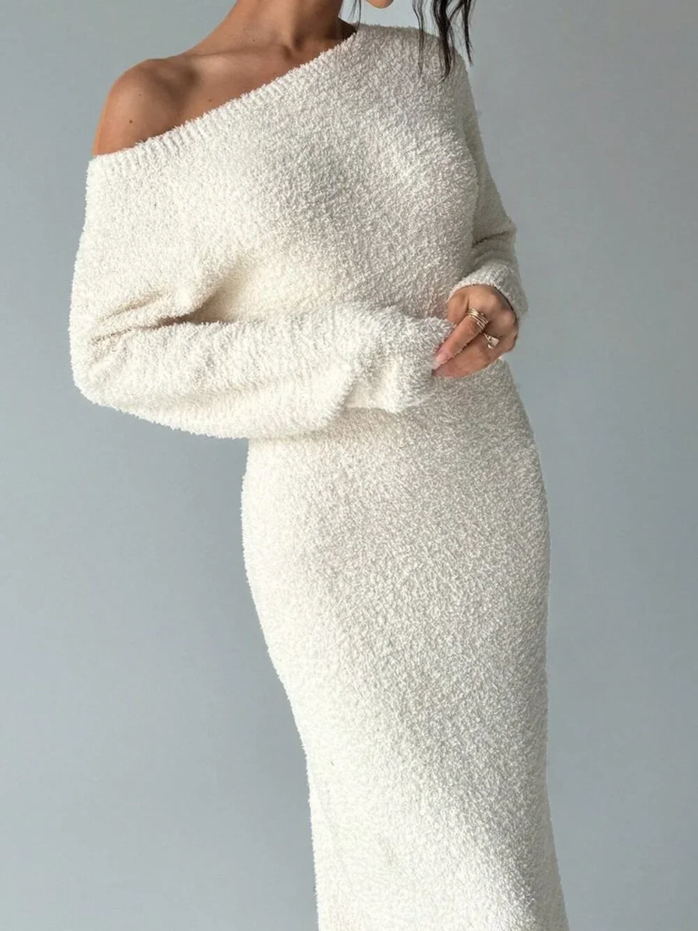 Off-White Casual Women's Plush Knitted Sweater Dress